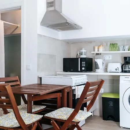 Downtown Arroios Flat * Lisbona